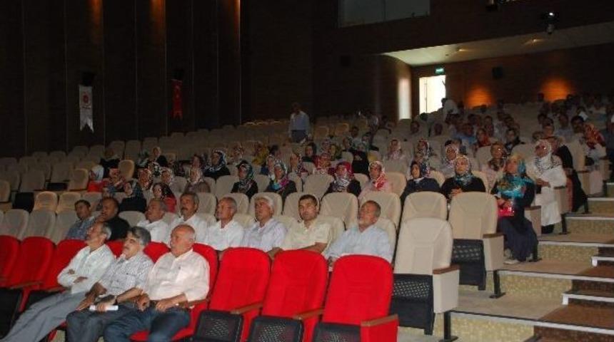 Din G&ouml;revlilerine, Yaz Kuran Kursları Hakkında Bilgi Verildi