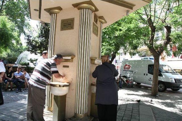 Odunpazarı Belediyesi’nden Yaz Günlerinde Serinletici Hizmet