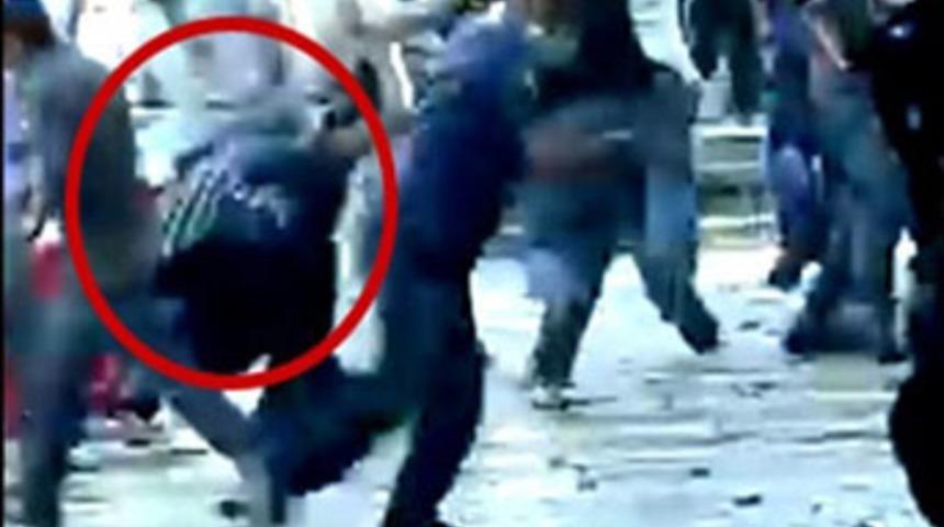 Ethem Sarıs&uuml;l&uuml;k'&uuml; vuran polis serbest bırakıldı
