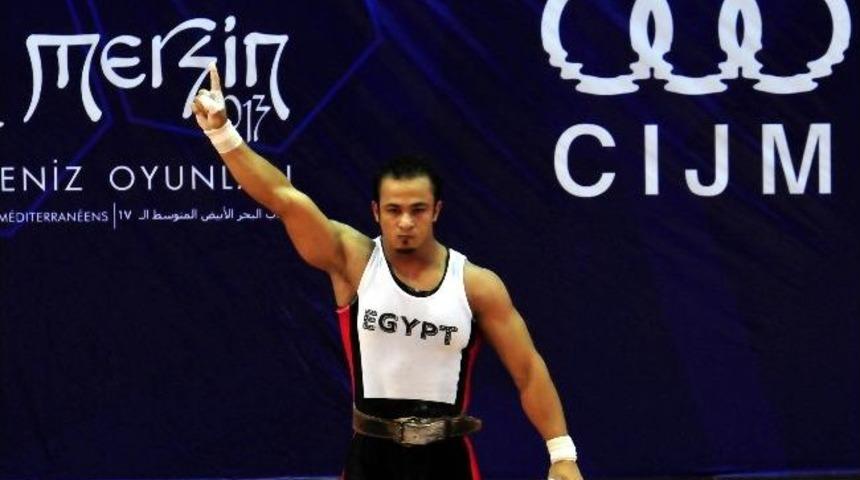 Mısırlı Halterci Abdelazım Oyunlar Rekoru Kırdı