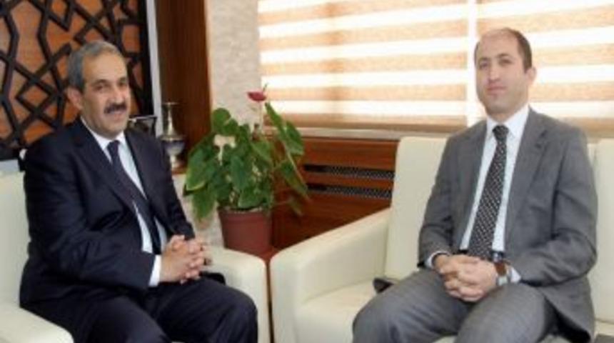Vali Yardımcısı Veysel &Ccedil;ift&ccedil;i&rsquo;den Başkan &Uuml;rg&uuml;p&rsquo;e Veda Ziyareti