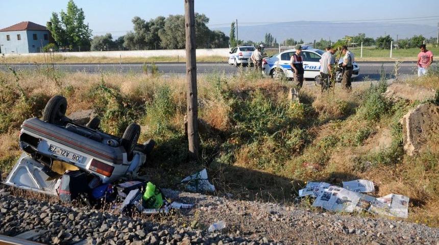 Aydın&rsquo;da Polis Memurunun Aracı Takla Attı: 1 &Ouml;l&uuml;, 5 Yaralı
