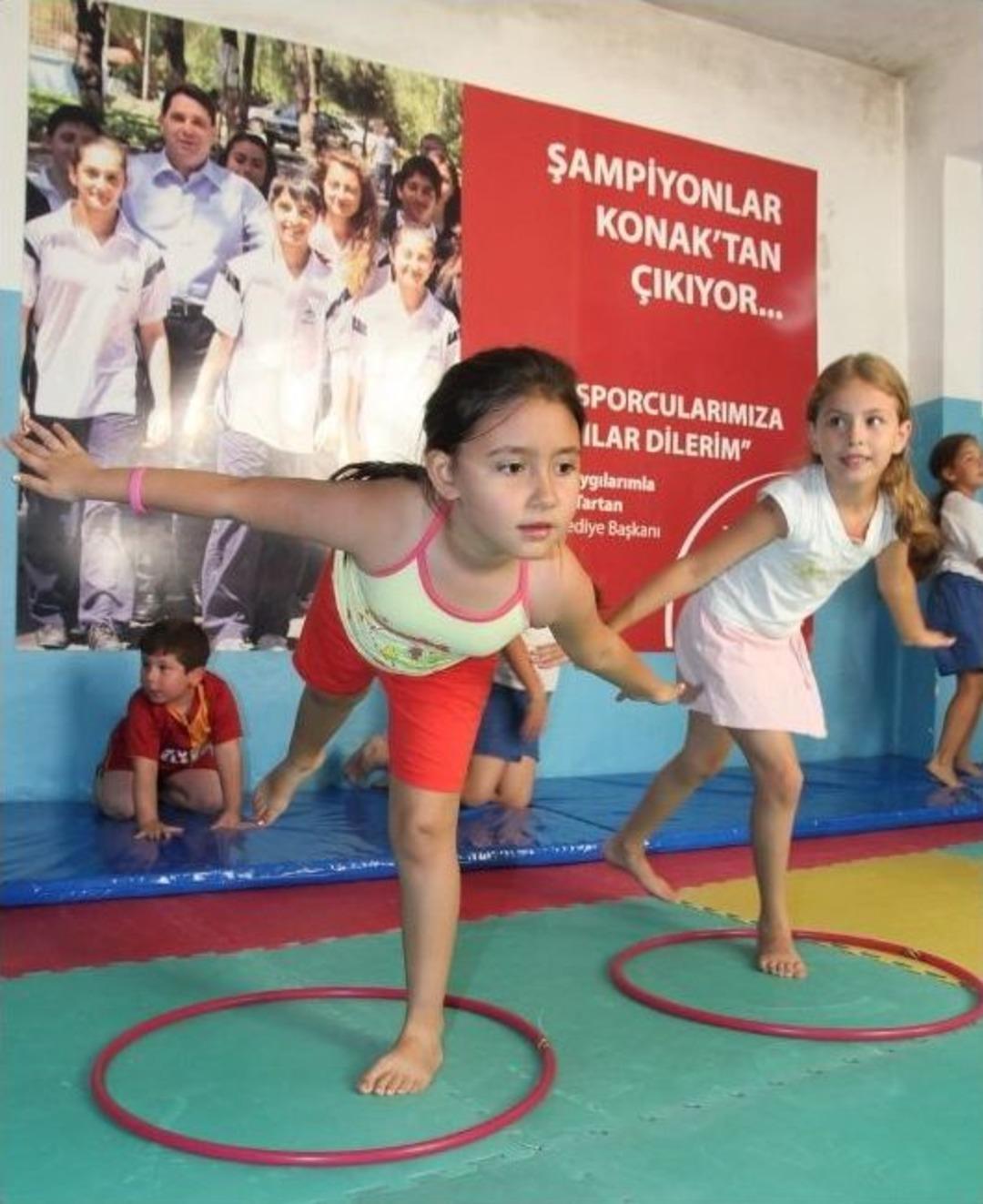 Konak&rsquo;ta 4 Bin Yaz Okulu Sporcusu Var