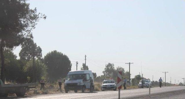 Aydın&rsquo;da Trafik Kazası 1 &Ouml;l&uuml; 6 Yaralı 1