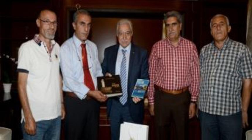 Tuncelililer Aldırmaz&rsquo;ı Munzur Şenliği&rsquo;ne Davet Etti