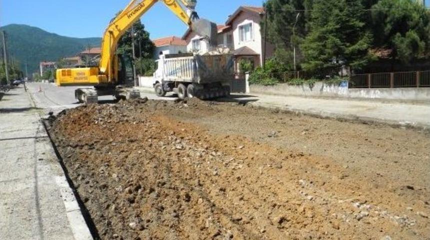 Yenice&rsquo;de Yol Yapım &Ccedil;alışmaları