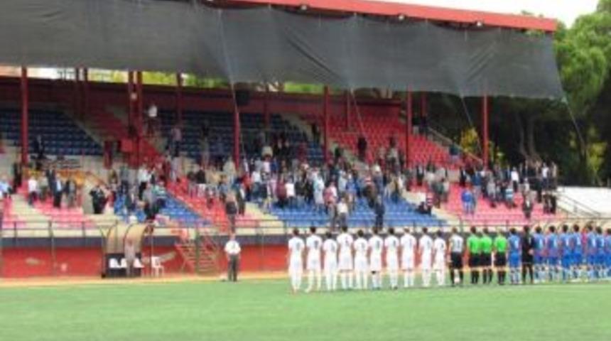 İn&ouml;n&uuml; Stadı'nın Projekt&ouml;rleri Sara&ccedil;oğlu Stadı&rsquo;nı Aydınlatacak