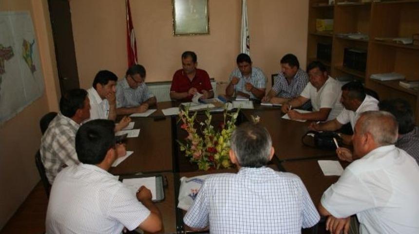 Belediye Peyzaj D&uuml;zenlemesi İhalesini Ger&ccedil;ekleştirdi