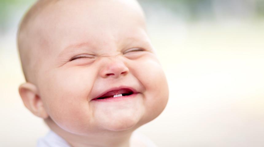 Bebeklerin diş gelişiminde dikkat edilmesi gerkenler