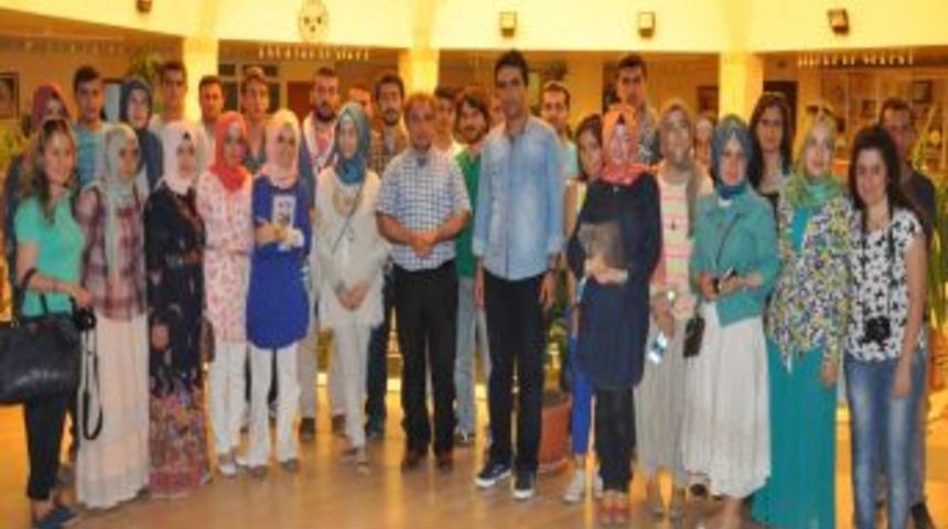 Üniversitede Bir 'Sevgi Köprüsü' Daha Kuruldu