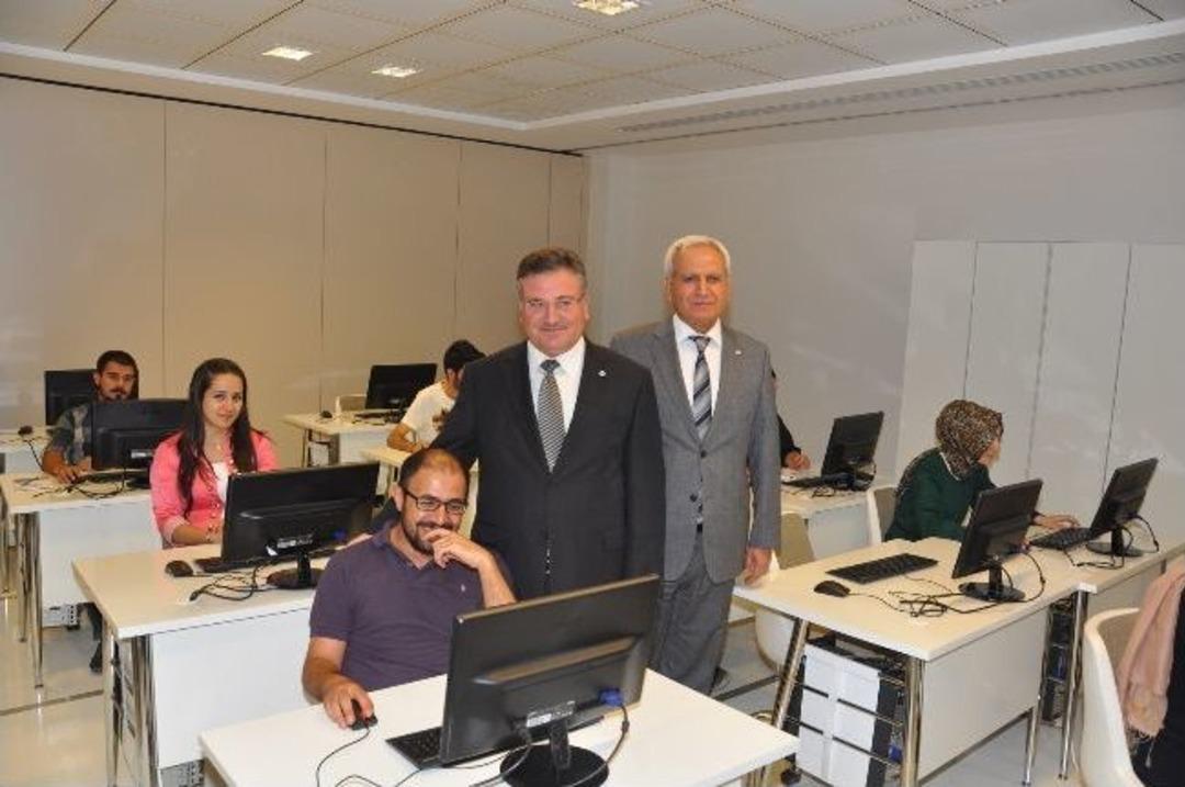 Bilgisayar Destekli Halı Desen Tasarım Eğitimi Gaib&rsquo;te Başladı