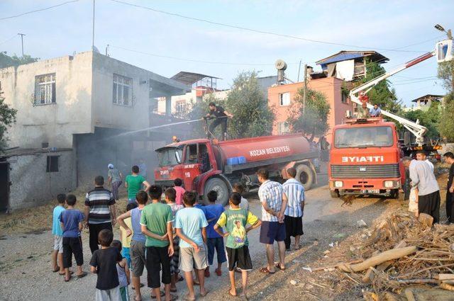 Kozan'da Samanlık Yandı