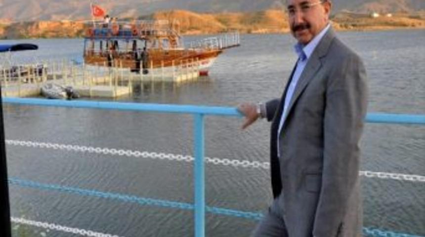 Sancaktepe Belediye Başkanı Erdem, Suşehri’nde İncelemelerde Bulundu