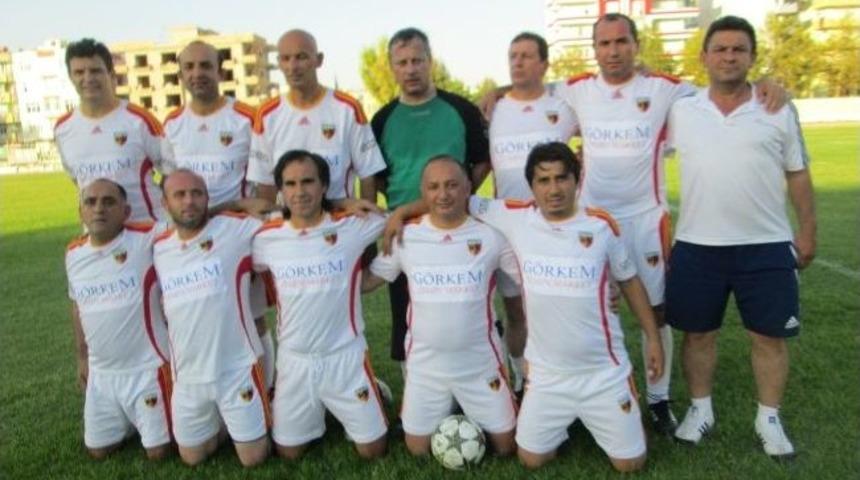 Veteranlardan K&ouml;t&uuml; Kapanış