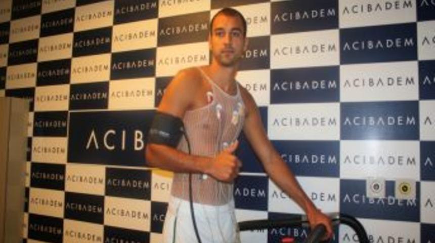 Bursaspor&rsquo;un Yeni Transferi Şamil &Ccedil;inaz Sağlık Kontrol&uuml;nden Ge&ccedil;ti