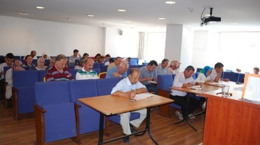 Ak Parti Siyaset Akademisi Kursiyerleri Sınavda Ter D&ouml;kt&uuml;