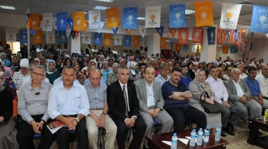 Ak Parti Rize Pazar İl&ccedil;e Danışma Meclisi Toplantısı Pazar Belediyesi Konferans Salonunda Ger&ccedil;ekleştirildi