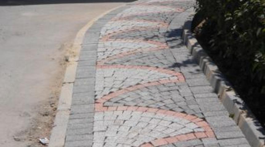 Kaldırımlar Antik K&uuml;p Taşları Ile Yenileniyor