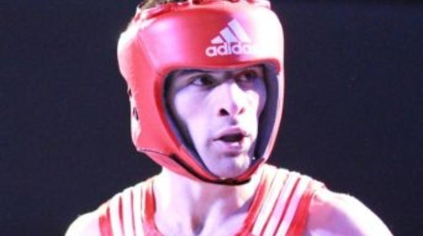 Kağıtspor'a Bir Madalya Da Bokstan Geldi