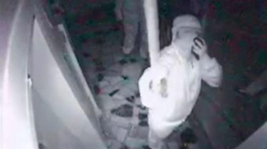 Milyonluk Altın Hırsızlığı Kamerada