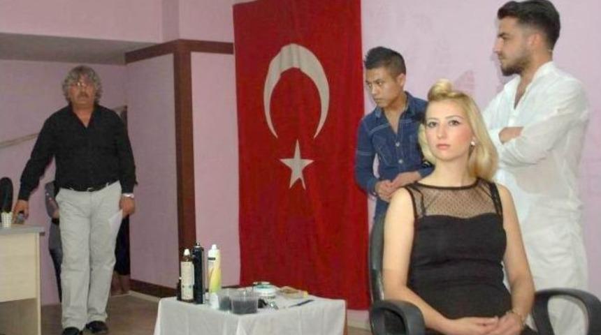 Aksaray'da Bayan Kuaf&ouml;rlere Eğitim