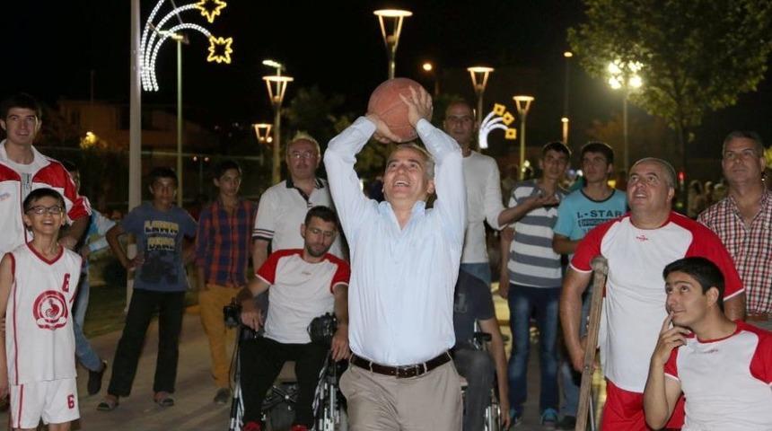 Denizli&rsquo;de Bu Yaz 10 Bin &Ccedil;ocuk Spor Yapacak