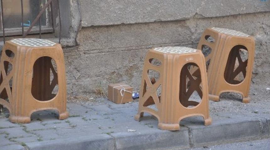 Ş&uuml;pheli Kutu Paniğe Yol A&ccedil;tı