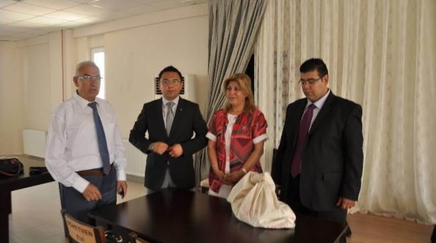 Ak Parti Siyaset Akademisi Katılımcıları İ&ccedil;in Sınav D&uuml;zenlendi