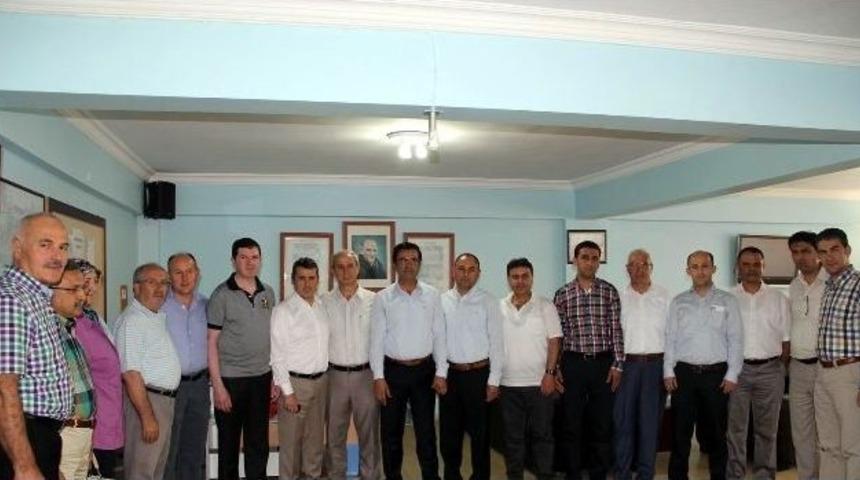 Salihli Ticaret Borsası&rsquo;ndan Ak Parti&rsquo;ye Ziyaret