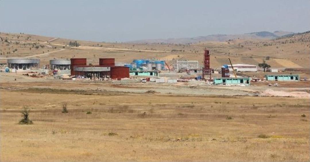 Protesto Edilen Kazanı Alkışlarla Karşıladılar