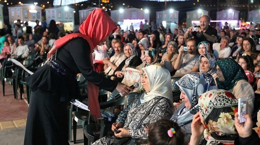 Eyüplüler İkbal Gürpınar’ın Şiirleri Ile Coştu