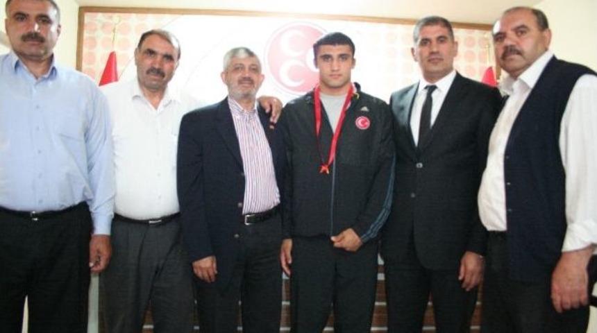 Mhp Şampiyonları Ağırladı