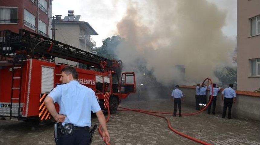 Tandırlık Yangını Korkuttu