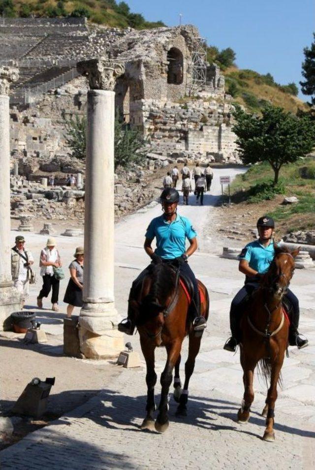 İzmir Sahillerinde Atlı Jandarma Dönemi