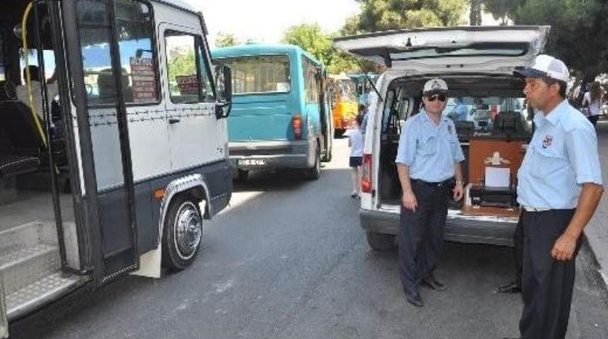 Zabıtadan Minib&uuml;slere Denetim