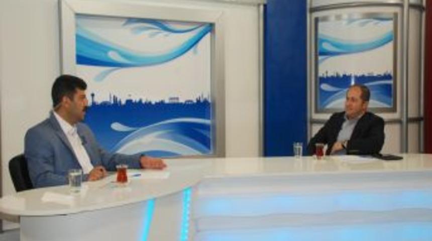 SETA Direkt&ouml;r&uuml; Ete: Liberaller De Gezi &Uuml;zerinden H&uuml;k&uuml;met Karşıtlığı Yapıyor