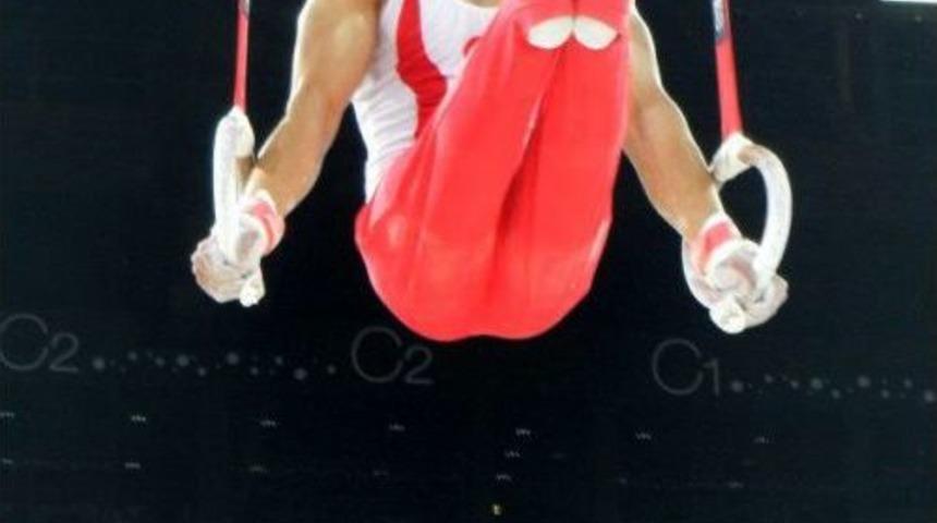 Yamanlar Koleji &Ouml;ğrencisi, Akdeniz Oyunları'nda T&uuml;rkiye&rsquo;nin Y&uuml;z&uuml;n&uuml; G&uuml;ld&uuml;rd&uuml;