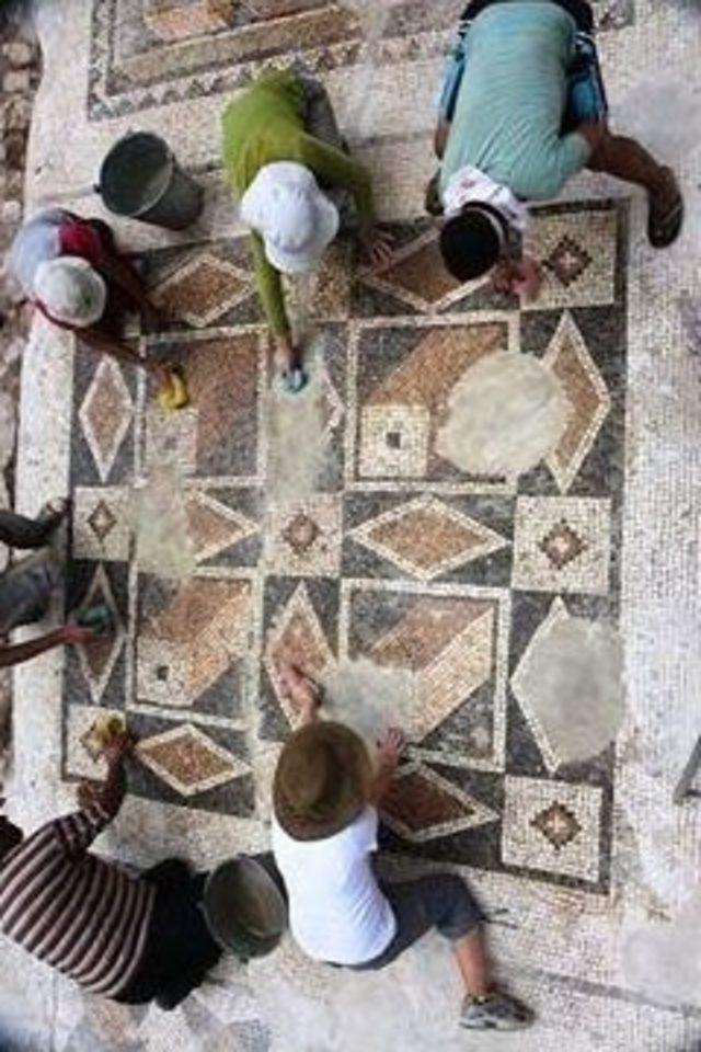 Gazipaşa’nın Güney Köyünde Kazı Çalışmaları Başladı