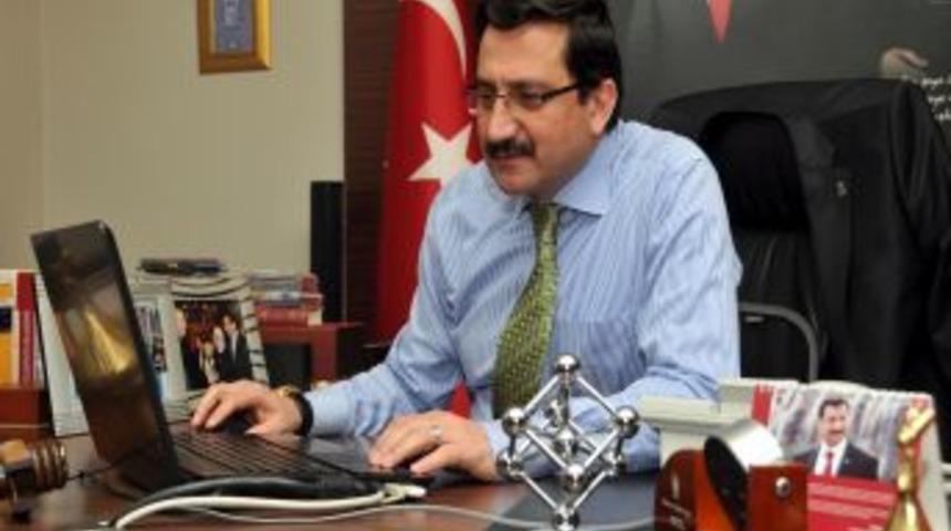 Mustafa Ak, Twitter&rsquo;da En &Ccedil;ok Olumlu Tepki Alan Belediye Başkanı