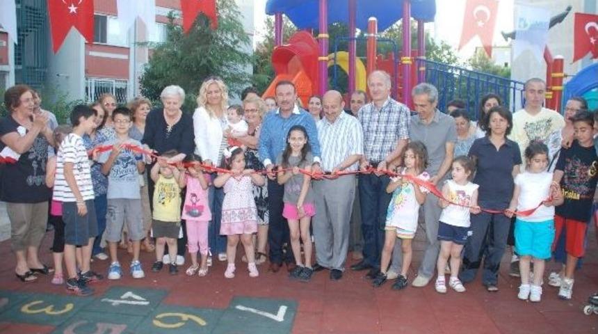 Başkan Doğan Bir G&uuml;nde 4 Park A&ccedil;tı