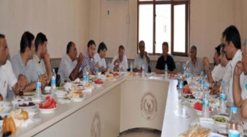 STK'lar Hububat Ticaret Merkezi'ne Kavşak Talebi I&ccedil;in Biraraya Geldi