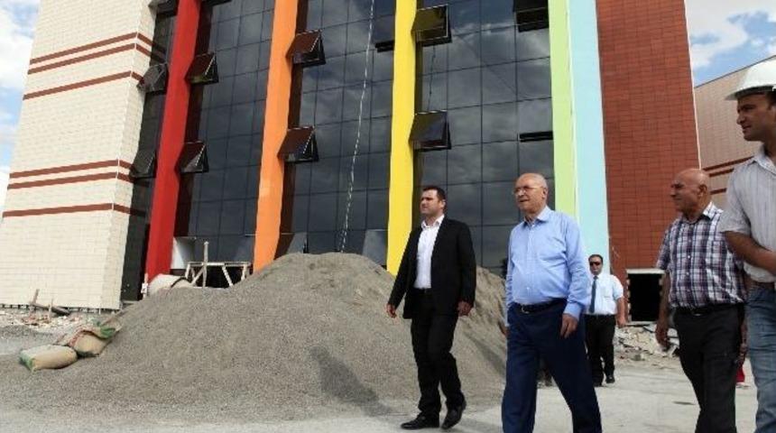 Batıkent K&uuml;lt&uuml;r Merkezi İnşaatı Hızla İlerliyor