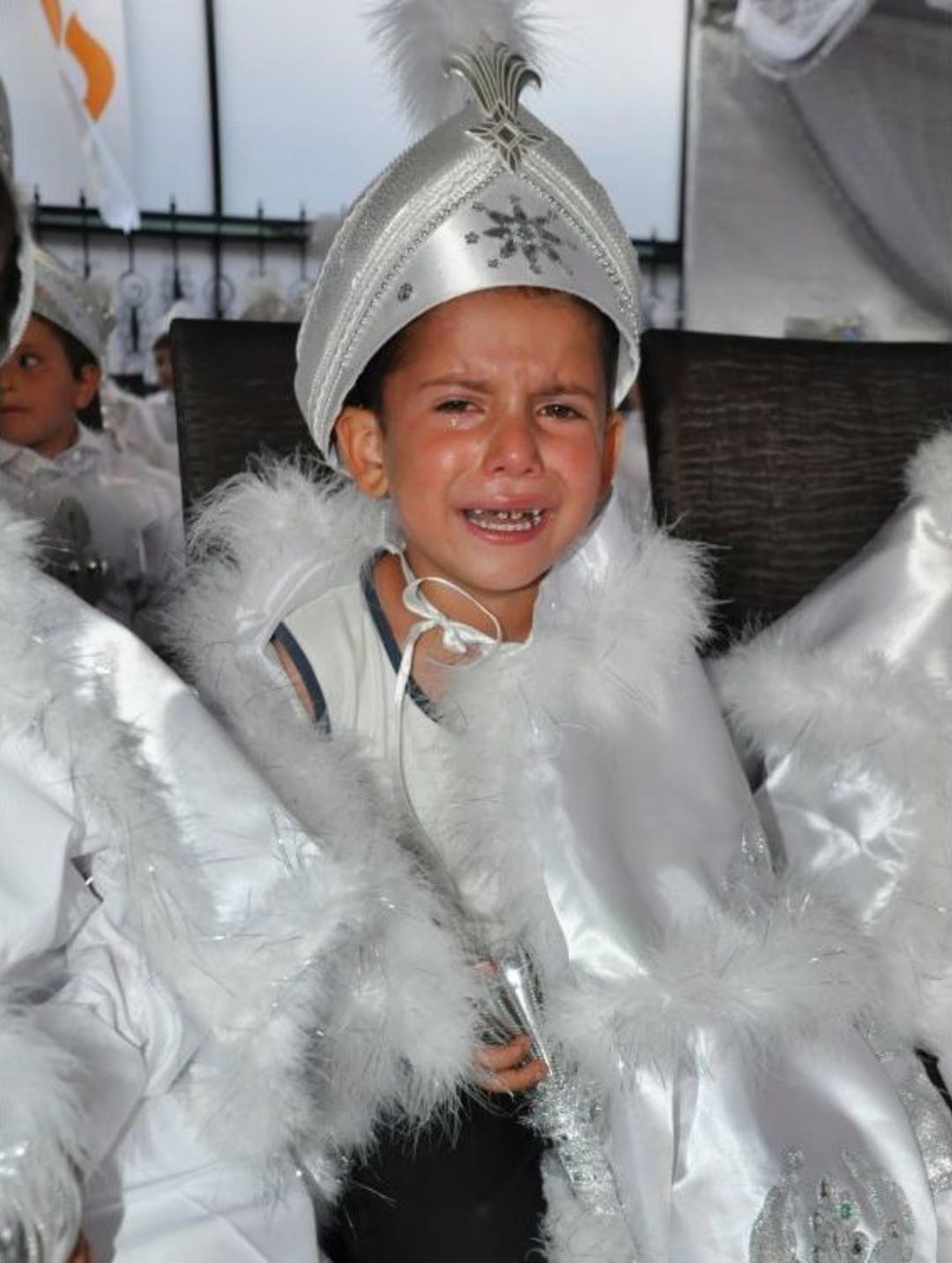 Amasya Belediyesi 75 &Ccedil;ocuğu S&uuml;nnet Ettirdi