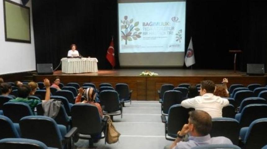 &ldquo;alkol Ve Madde Bağımlılığı&rdquo; Konferansı Ger&ccedil;ekleştirildi