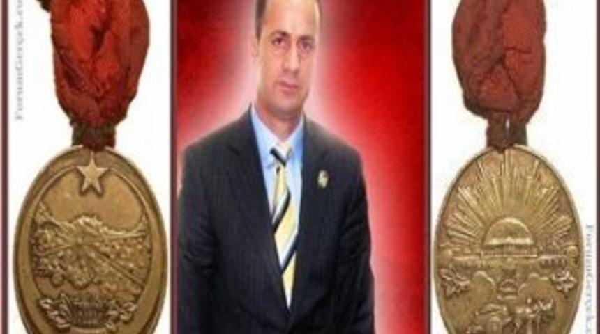 Şehit Aileler Derneği&rsquo;nde İstiklal Madalyası Sevinci