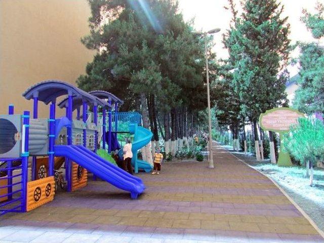 Beylikdüzü Yeni Parklar İle Yeşil Alanını Çoğaltıyor