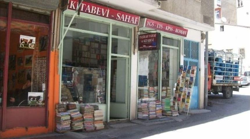 Erzurum&rsquo;da İlk Defa A&ccedil;ık Artırma Usul&uuml; İye Nadir Kitaplar M&uuml;zayedesi Yapılacak