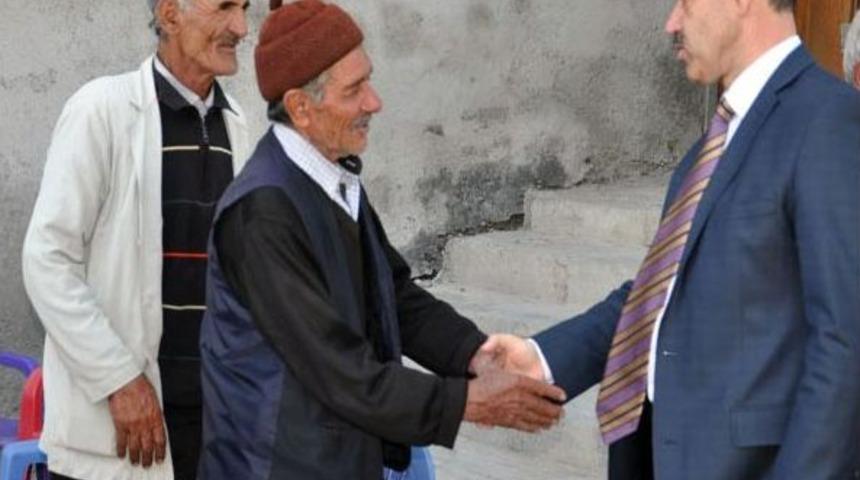 Vali B&uuml;y&uuml;kersoy, Belde Belediyelerini Ziyaret Etti