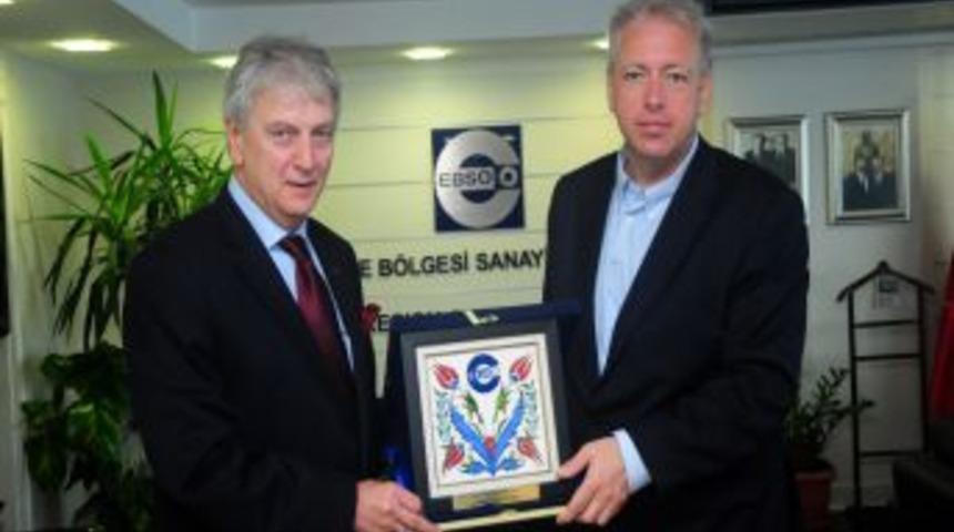 &Ccedil;ek Cumhuriyeti Ile Ilk Adım Otomotiv Ve Eğitimde