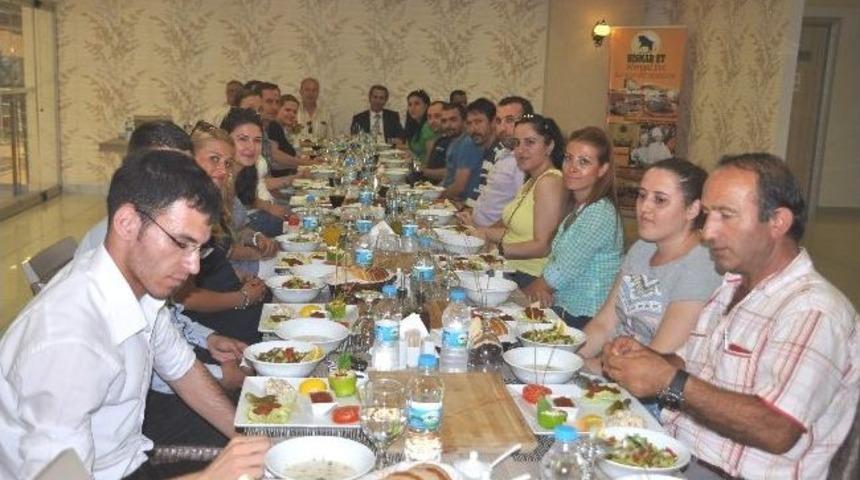 Hismar Et Mangal &Ccedil;orlu Medya Mensupları Derneği &Uuml;yeleriyle Bir Araya Geldi
